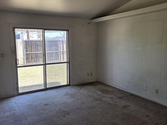 5th image of 3645 W DIANA Avenue