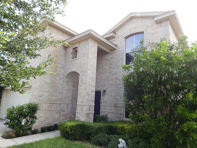 1st image of 431 Oregano St