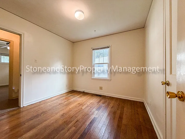 1726 SW Medford Ave — Photo 13