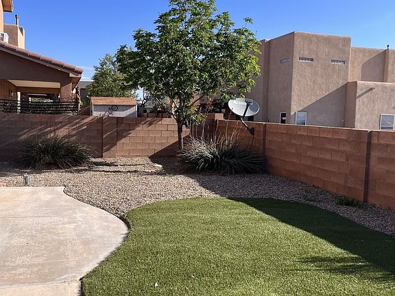 5th image of 816 Kipuka Dr NW