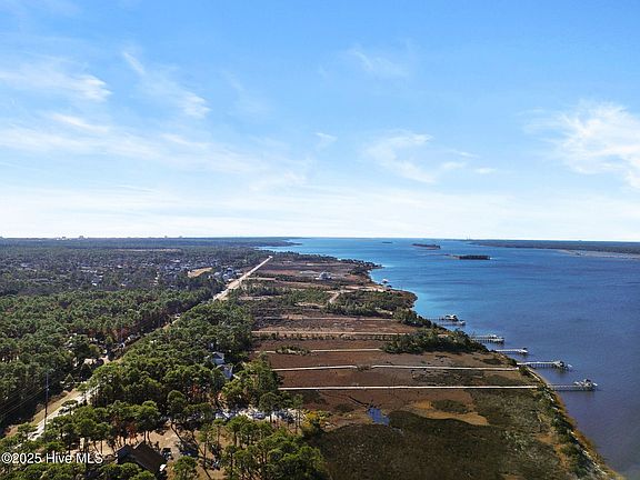 5th image of 8120 River Road