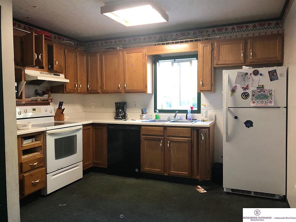 2nd image of 1307 N McKaig Ave