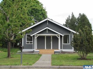 429 W 4th St, Port Angeles, WA
