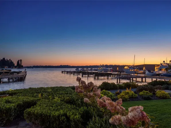 4823 Lake Washington Boulevard NE #6, Kirkland, WA 98033