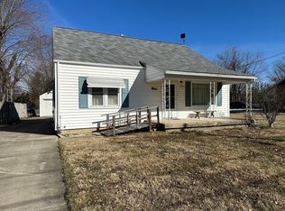 2304 Van Buskirk Rd, Anderson, IN 46011