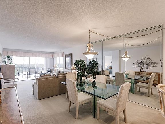 3rd image of 25901 Hickory Blvd APT 406