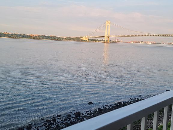 3rd image of 43 Waterview Ct #43