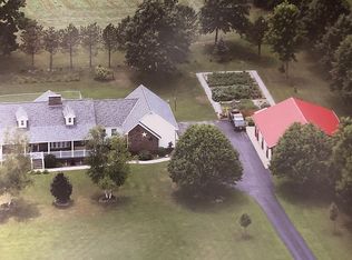 3441 Country Club Rd, Scottdale, PA 15683