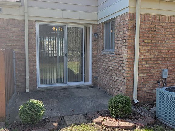 5th image of 1402 Laurel Valley Dr
