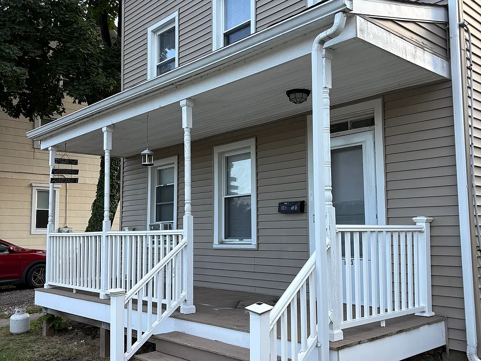 153 N Delmorr Ave #2