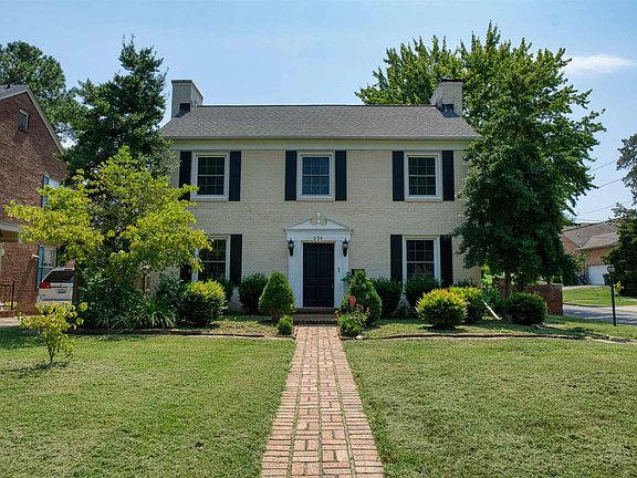 2nd image of 234 Forest Cir