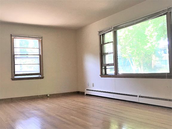 4th image of 2313 Brentwood Pkwy #14657926