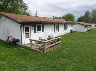 1554/1556 Clearwater Cir, Ozark, MO 65721
