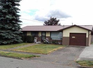 253 SW 10th Ave, Oak Harbor, WA 98277