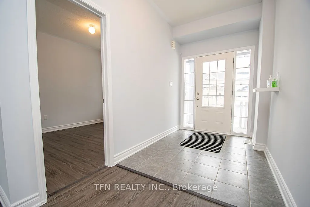 4 bed, $3,600 — Photo 1