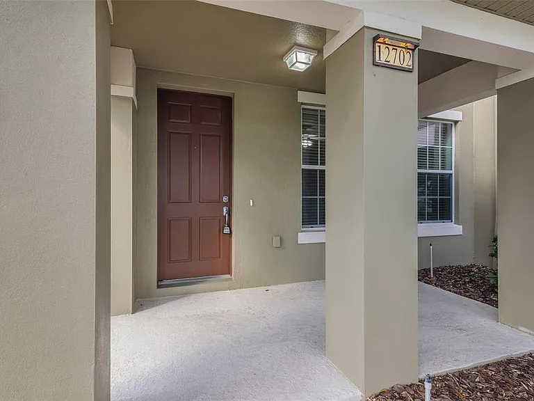 12702 Salomon Cove Dr — Photo 8
