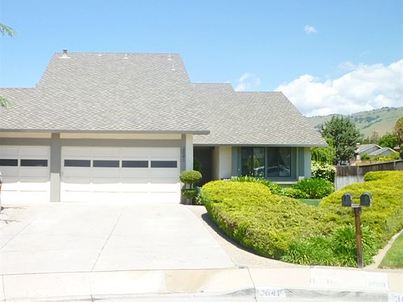 2nd image of 3041 Hounds Estates Ct