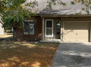 7412 Meriwood Dr, Fort Wayne, IN 46835