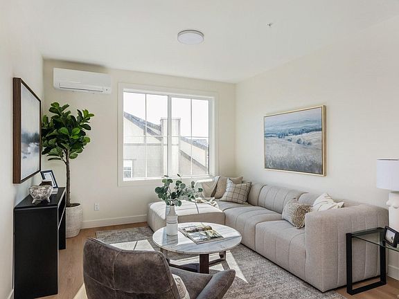 2nd image of 3439 Trumpeter St #5