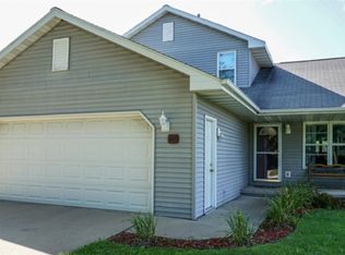 1117 Nier Ct, Howard, WI 54303