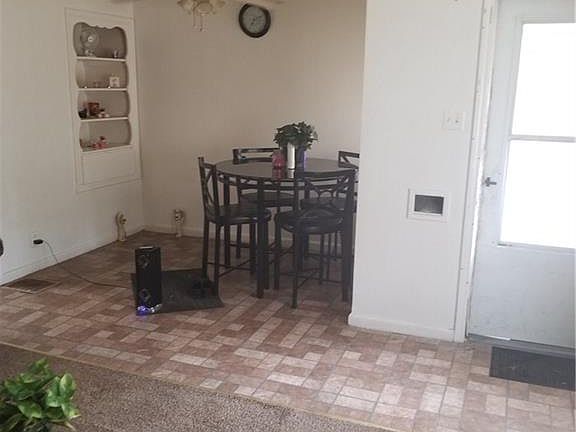 5th image of 3668 Otterbein Ave