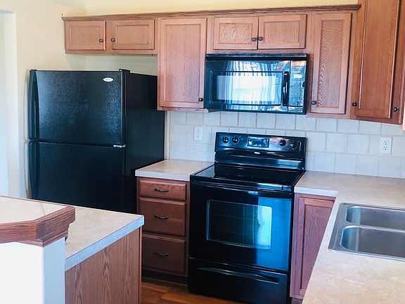 5th image of 1812 Lydia Ln