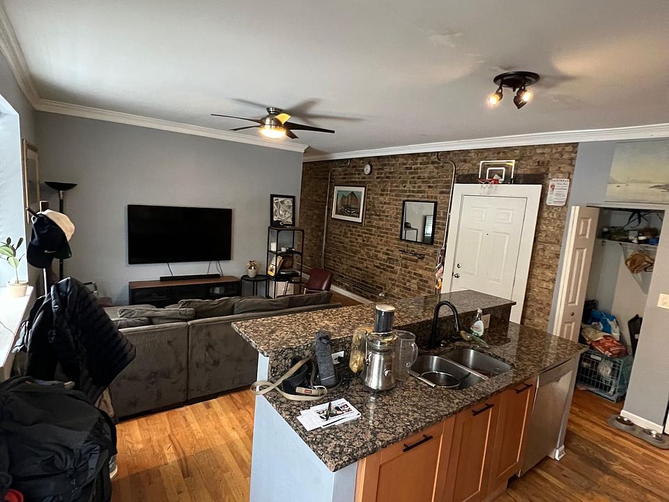 1308 W North Shore Ave Chicago IL | Zillow