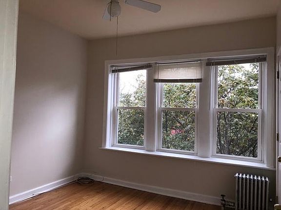 3rd image of 6407 N Wayne Ave