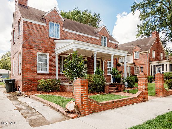21st image of 302 Tarboro Street NE
