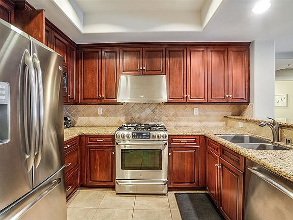 5th image of 12045 Hoffman St Unit 107
