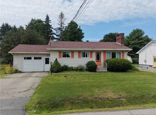 14 Golding St, Sussex, NB E4E 2C1