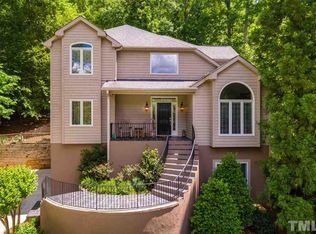 112 Rhododendron Ct, Chapel Hill, NC 27517