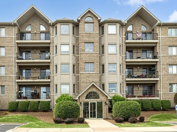 14160 Sheffield Dr APT 401, Homer Glen, IL 60491