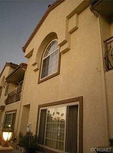 2nd image of 14957 Victory Blvd Unit 103