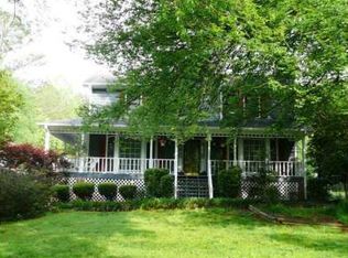 536 Victoria Rd, Woodstock, GA 30189