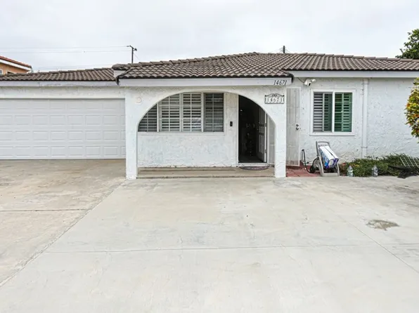 14671 Hunter Ln, Midway City, CA 92655