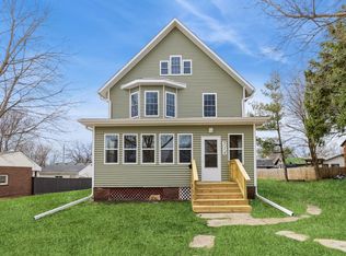 514 6th St, Nevada, IA 50201