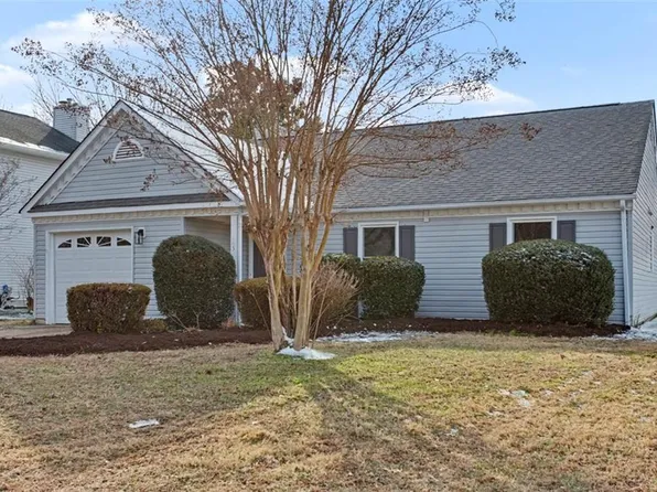 803 Ashley Pl, Newport News, VA 23608