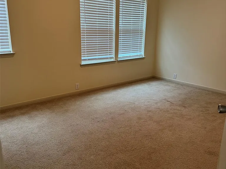 2842 Sandberry Dr — Photo 22