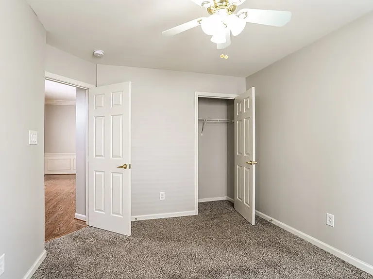 1109 Warren Red Way — Photo 12