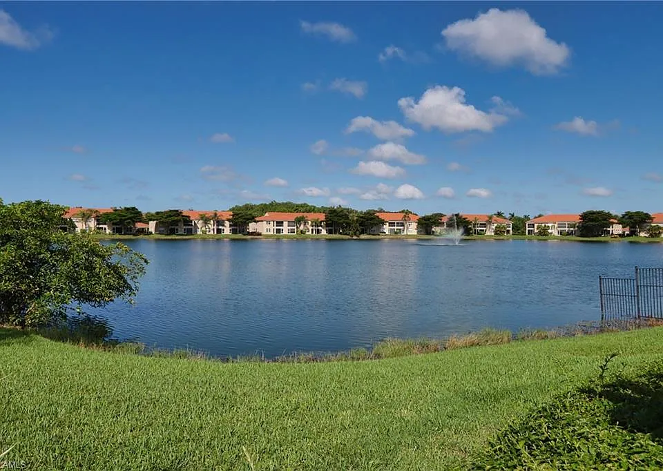 6544 Huntington Lakes Cir #9-204