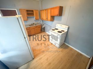 3110 Custer St, Philadelphia, PA 19134