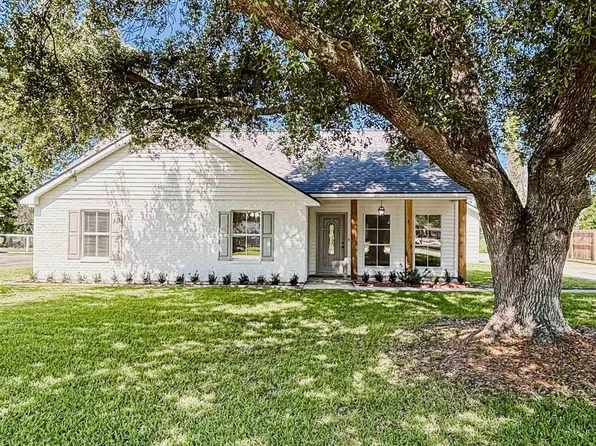 14189 Troy Duplessis Rd, Gonzales, LA 70737