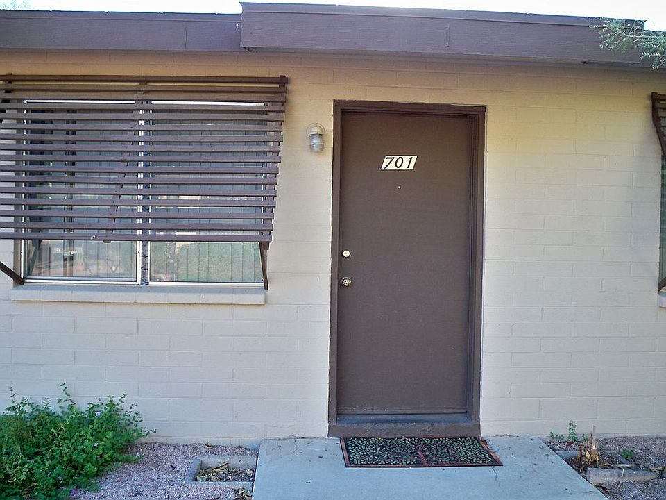701 W. Sahuaro Dr