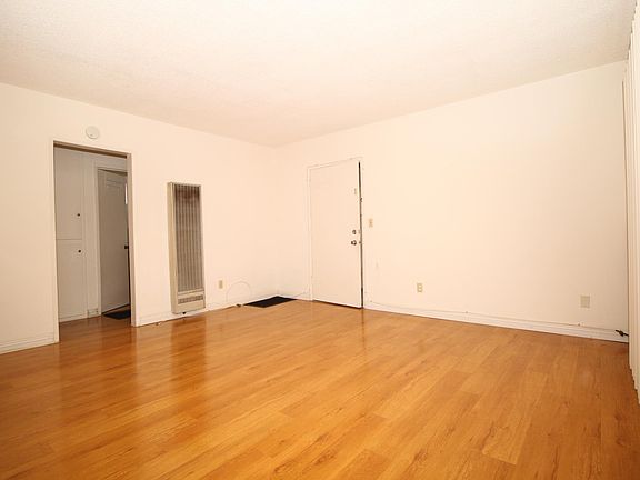 3rd image of 809 S Sierra Vista Ave #2