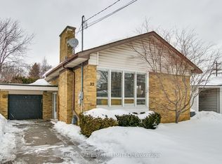 32 Sherwood Ave, Toronto, ON M1R 1N3