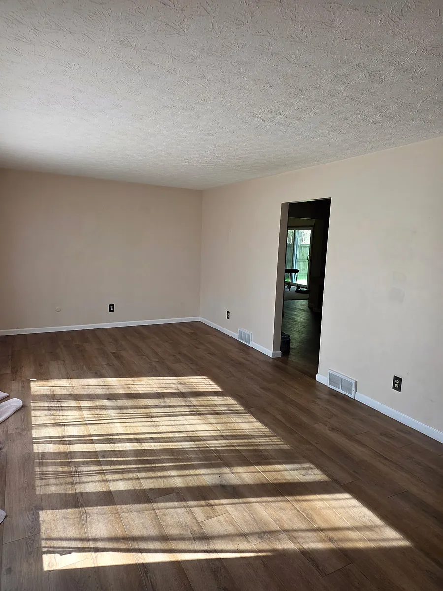 Living Room - 4226 Wood Park Dr