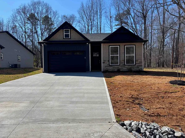 226 Lexington St, Chesnee, SC 29323