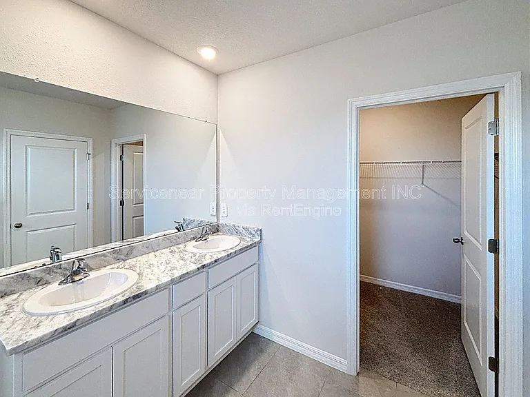 18002 Canopy Pl — Photo 27