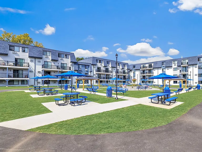 Villa Square LLC — Photo 9